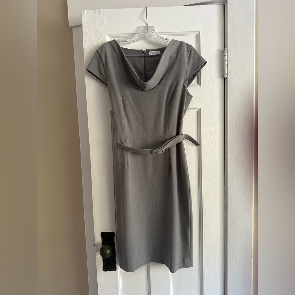 Calvin Klein Charcoal Dress Lined
Cowl Neck Cap Sleeve Belt Women
Size 6